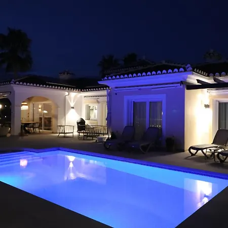 Villa Rd01 Atalaya By Holidayandaluz *